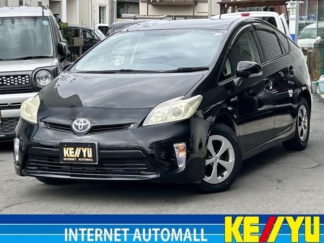 Toyota PRIUS 2012 — фото автомобиля 1