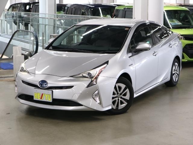 Toyota PRIUS 2018 — фото автомобиля 1