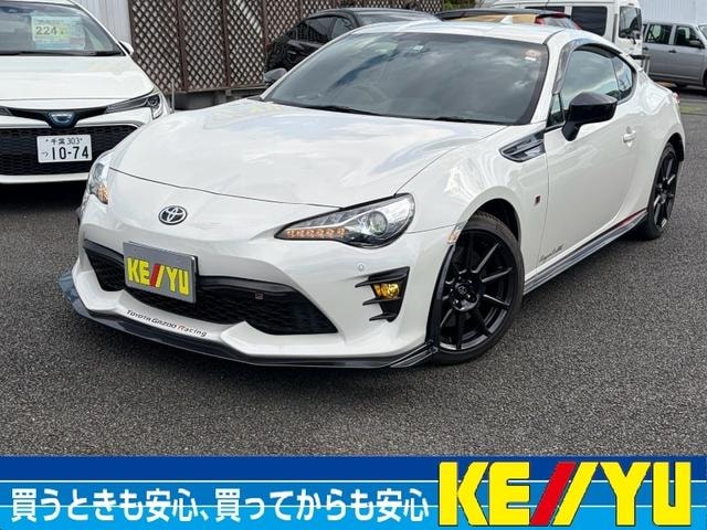 Toyota 86 2018 — фото автомобиля