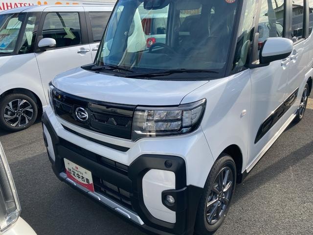 Daihatsu TANTO 2025 — фото автомобиля 1