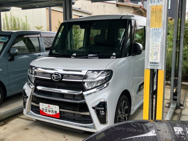 Daihatsu TANTO 2022 — фото автомобиля 1