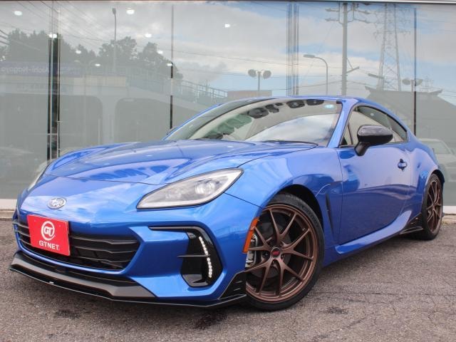 Subaru BRZ 2023 — фото автомобиля 1