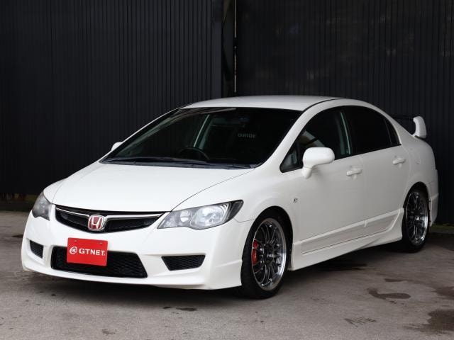 Honda CIVIC 2008 — фото автомобиля 1
