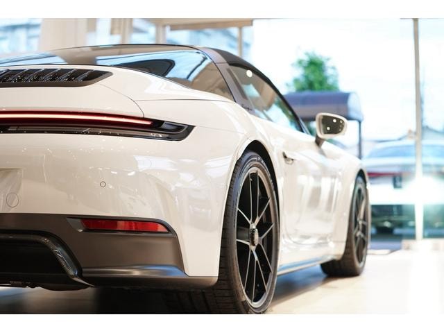 Миниатюра 37