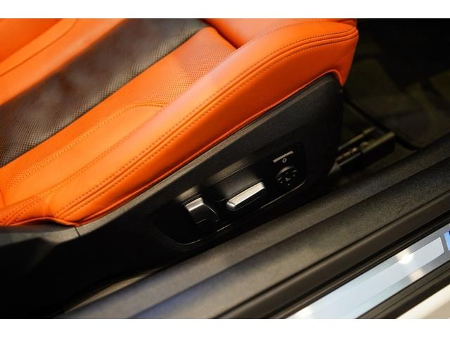 Bmw M4 2024 — фото автомобиля 1