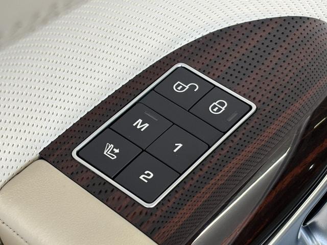 Миниатюра 32