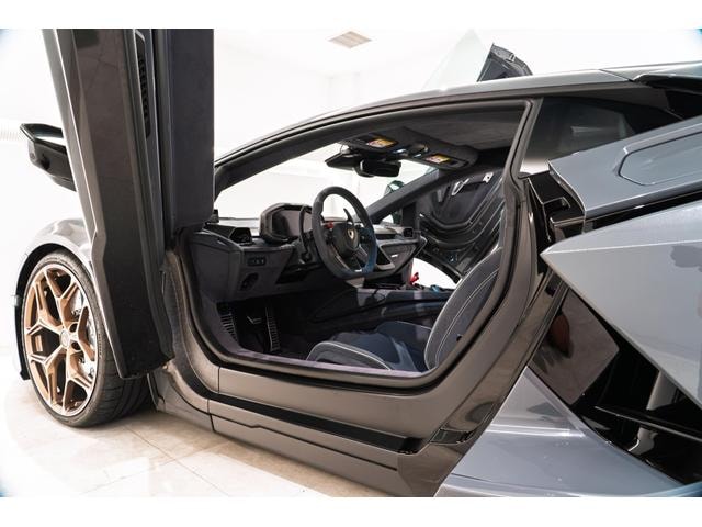 Миниатюра 18