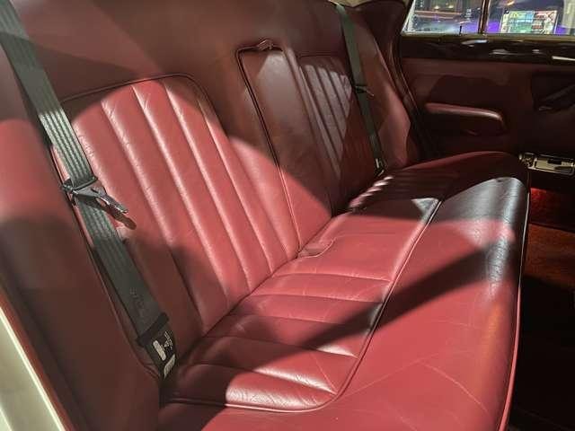 Миниатюра 17