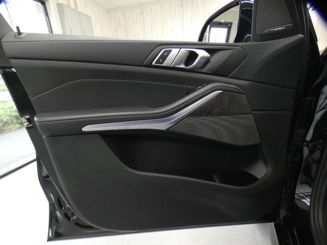 Миниатюра 33
