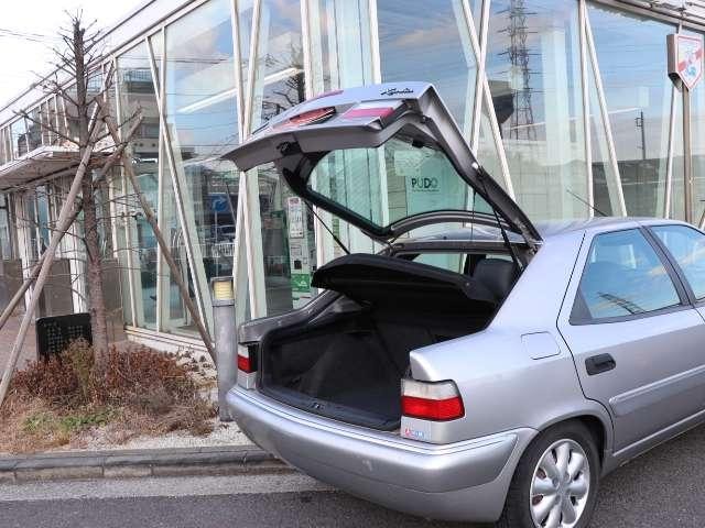 Citroen XANTIA 2001 — фото автомобиля 1