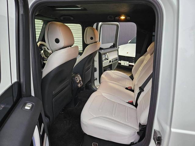 Миниатюра 17
