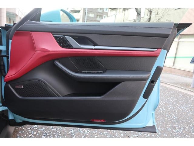 Миниатюра 18
