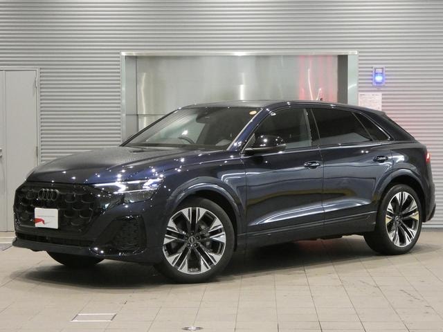 Audi Q8 2025 — фото автомобиля