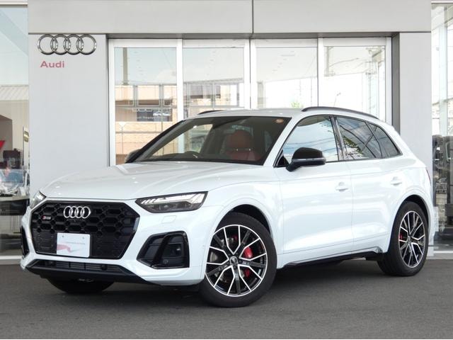 Audi SQ5 2021 — фото автомобиля 1
