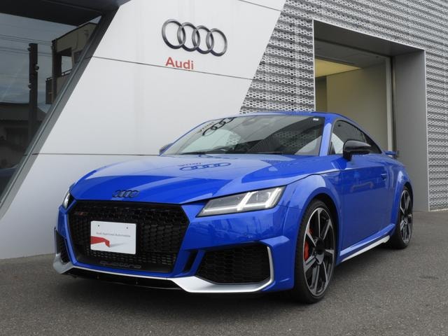 Audi TT RS COUPE 2022 — фото автомобиля