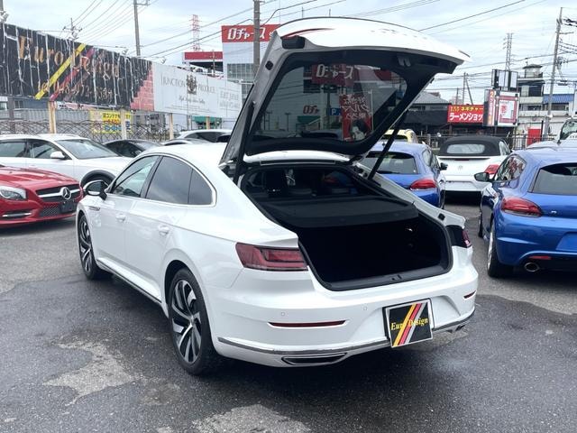 Миниатюра 28