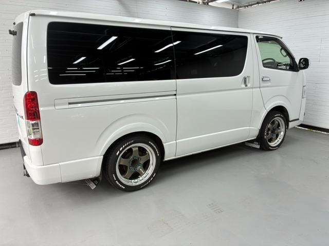 Миниатюра 10