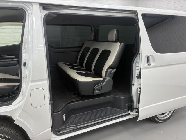 Миниатюра 17