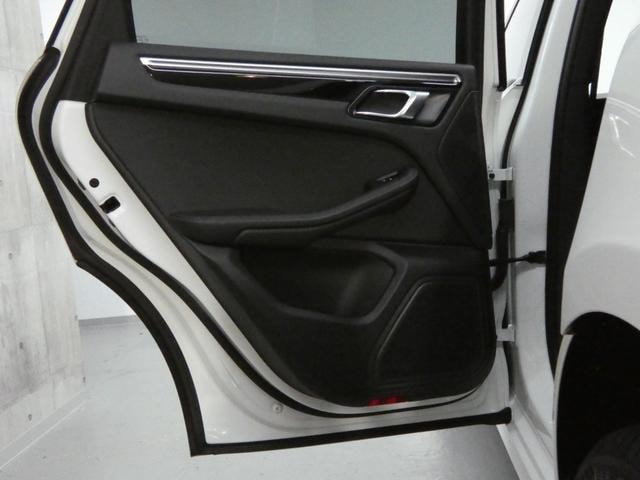 Миниатюра 38