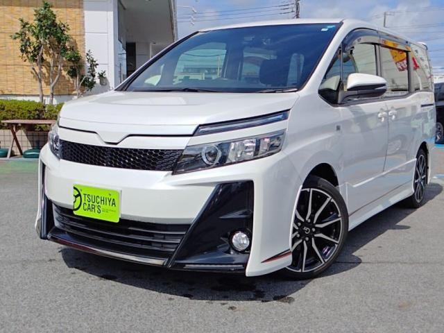 Toyota VOXY 2017 — фото автомобиля 1