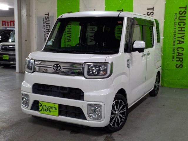 Toyota PIXIS MEGA 2016 — фото автомобиля 1
