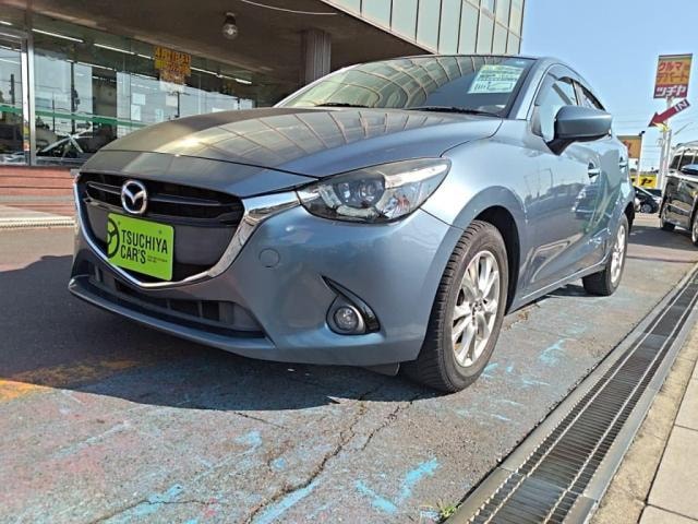 Mazda DEMIO 2016 — фото автомобиля 1