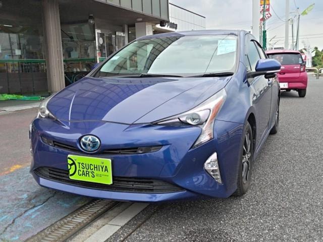 Toyota PRIUS 2016 — фото автомобиля 1