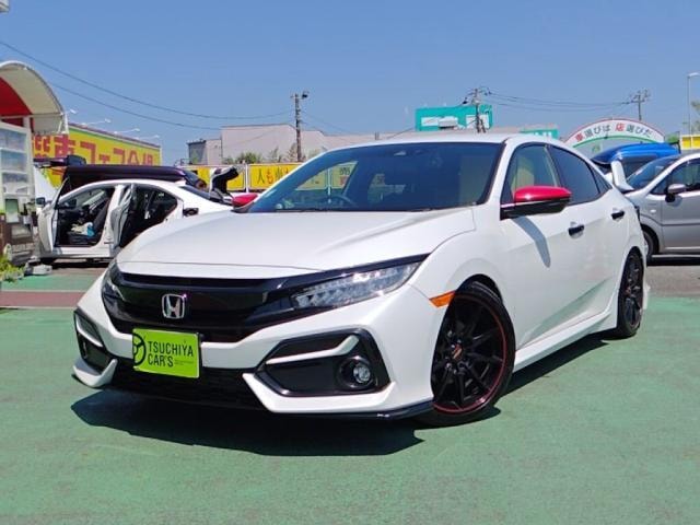 Honda CIVIC 2020 — фото автомобиля 1