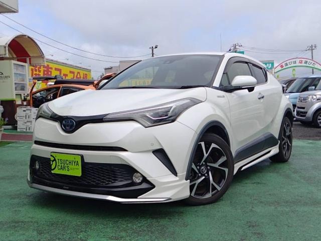 Toyota C-HR 2018 — фото автомобиля 1