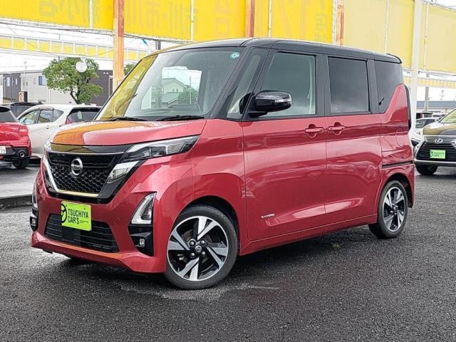 Nissan ROOX 2022 — фото автомобиля 1