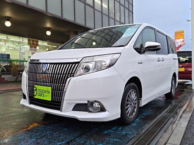 Toyota ESQUIRE 2016 — фото автомобиля 1