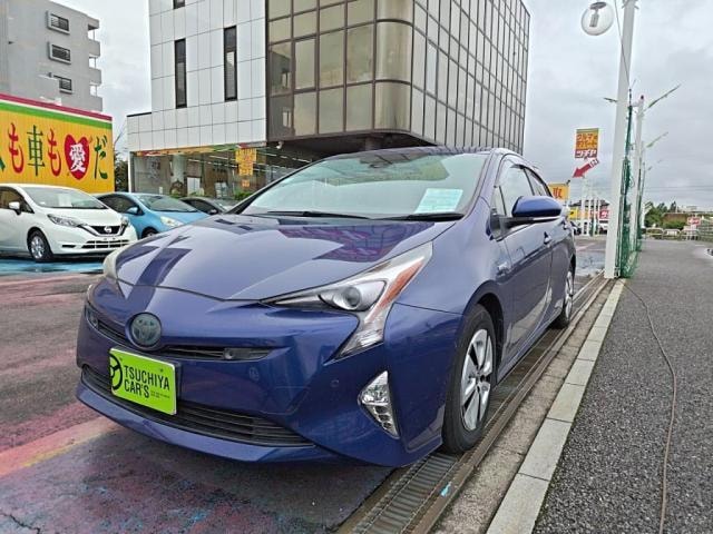 Toyota PRIUS 2016 — фото автомобиля 1