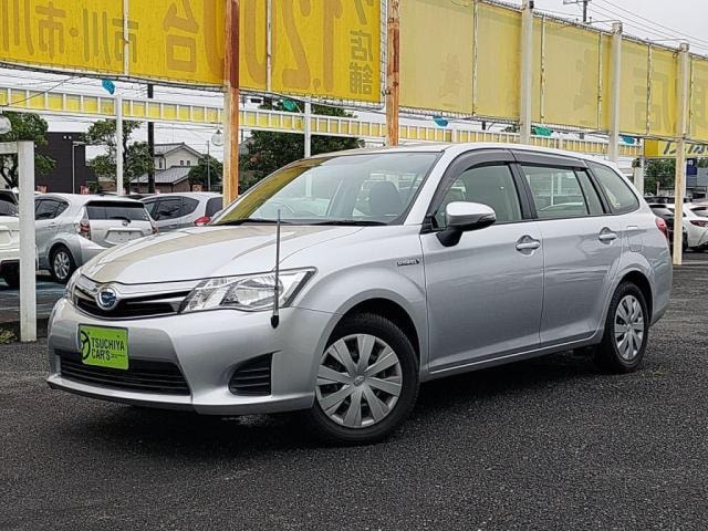 Toyota COROLLA FIELDER 2013 — фото автомобиля 1