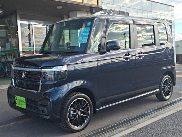 Honda N-BOX CUSTOM 2026 — фото автомобиля 1