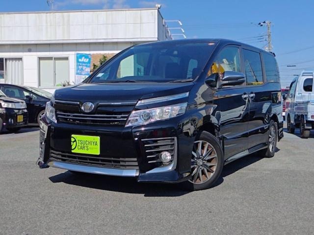 Toyota VOXY 2016 — фото автомобиля 1