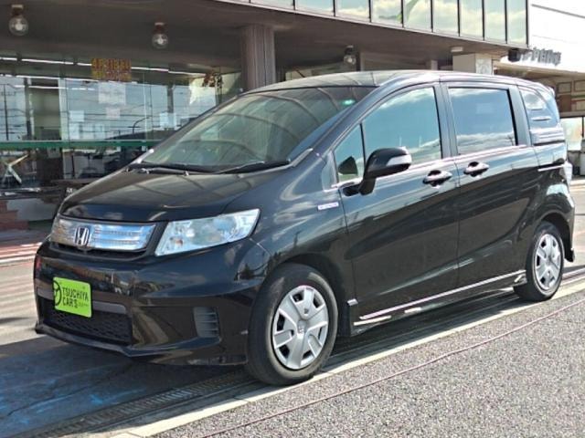 Honda FREED SPIKE HYBRID 2013 — фото автомобиля