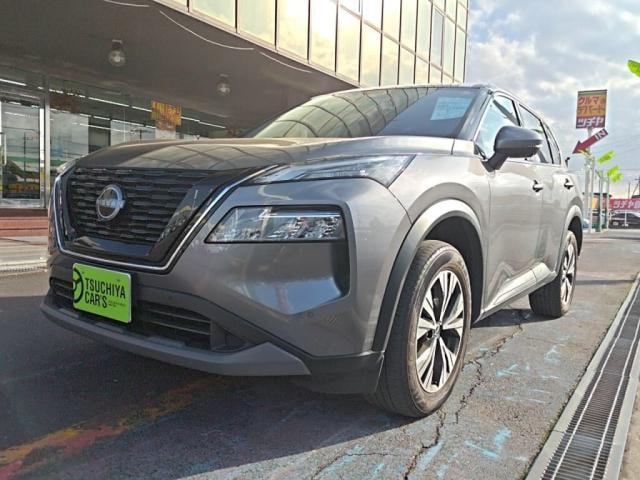 Nissan X-TRAIL 2023 — фото автомобиля