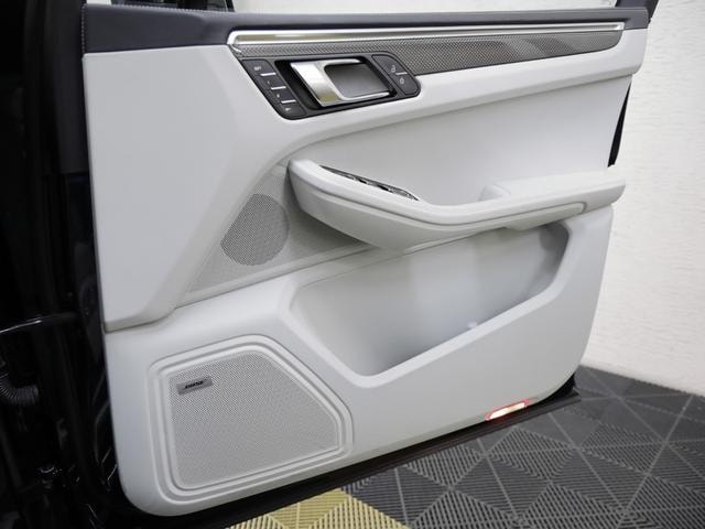 Миниатюра 38