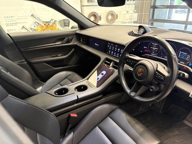 Миниатюра 12