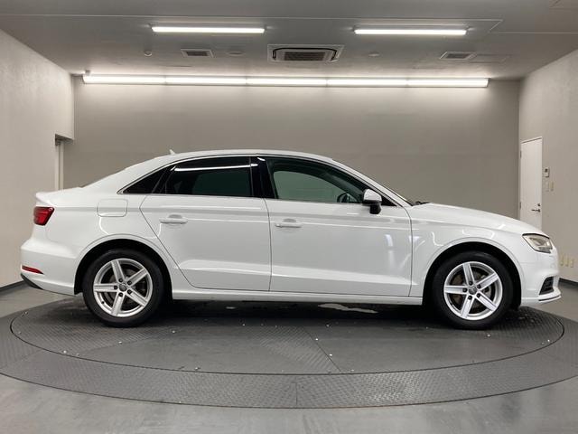 Audi A3 SEDAN 2017 — фото автомобиля 1
