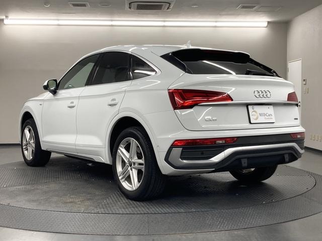 Audi Q5 SPORTBACK 2022 — фото автомобиля 1