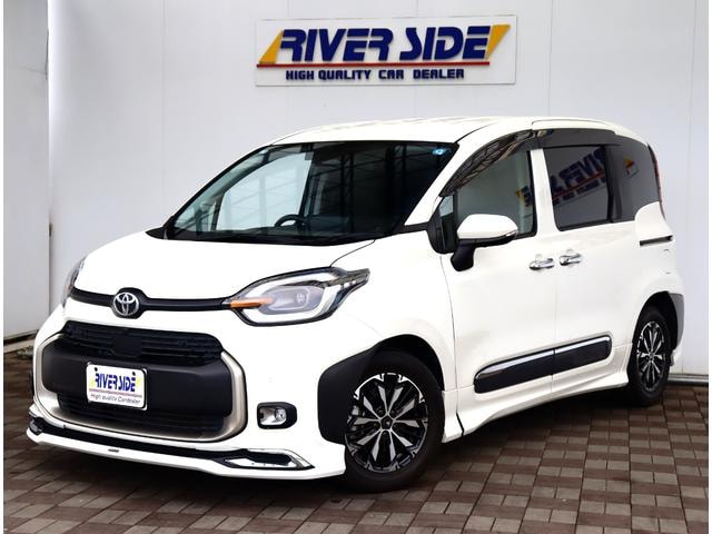 Toyota SIENTA 2022 — фото автомобиля 1