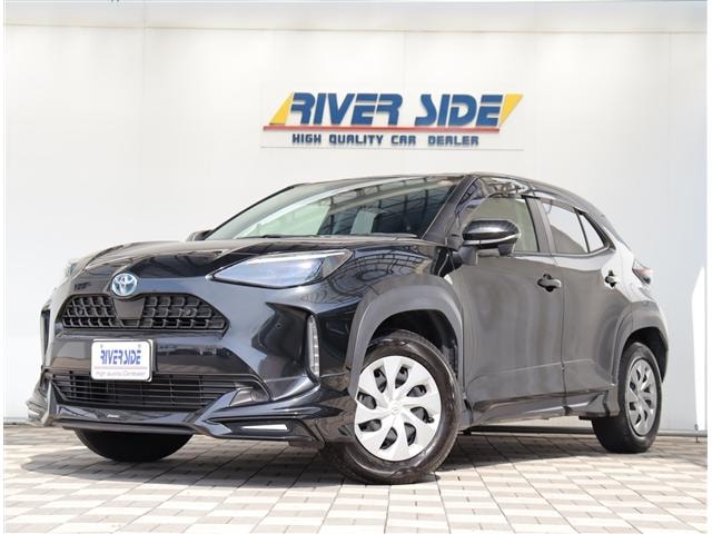 Toyota YARIS CROSS 2023 — фото автомобиля