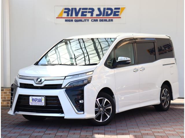 Toyota VOXY 2019 — фото автомобиля 1