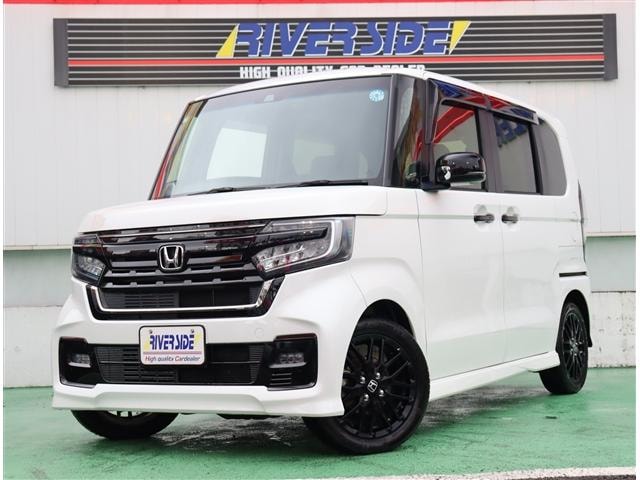 Honda N-BOX CUSTOM 2023 — фото автомобиля 1