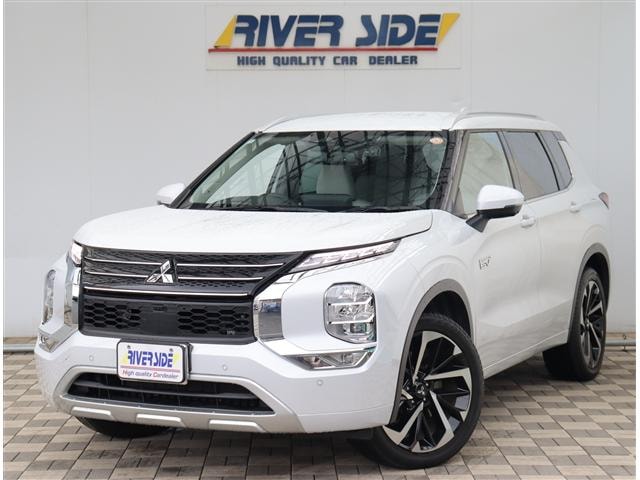 Mitsubishi OUTLANDER PHEV 2022 — фото автомобиля