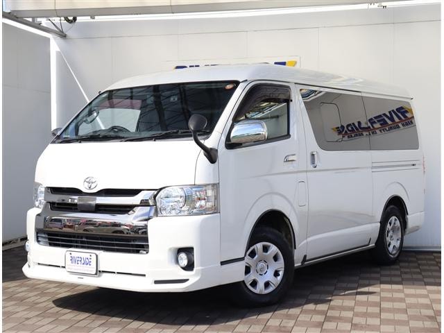 Toyota HIACE VAN 2018 — фото автомобиля