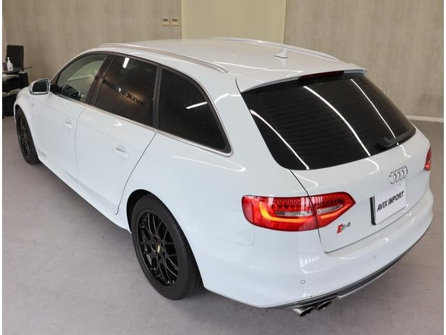 Миниатюра 32