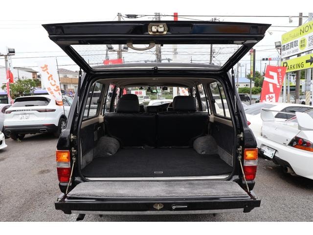 Миниатюра 28