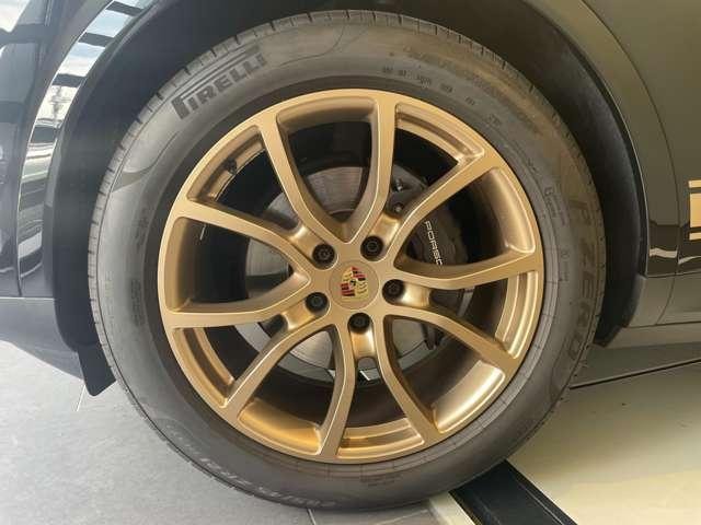 Миниатюра 16